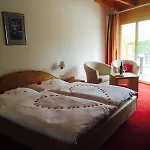 Wellnesshotel Liun Hotel