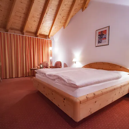 Wellnesshotel Liun Hotel