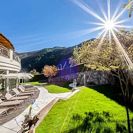 Wellnesshotel Liun 3*