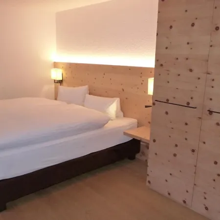 Wellnesshotel Liun Hotel